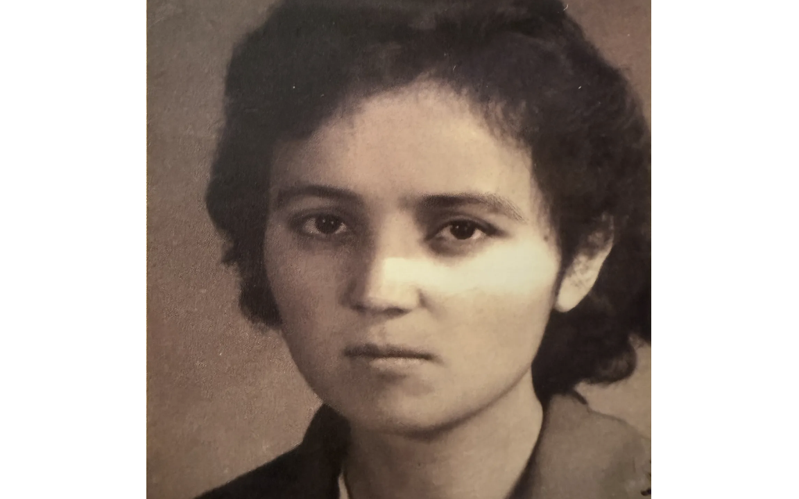 【CDT关注】民间档案馆｜《被眼泪浸湿的土地》：一部维吾尔族“右派”的苦难史